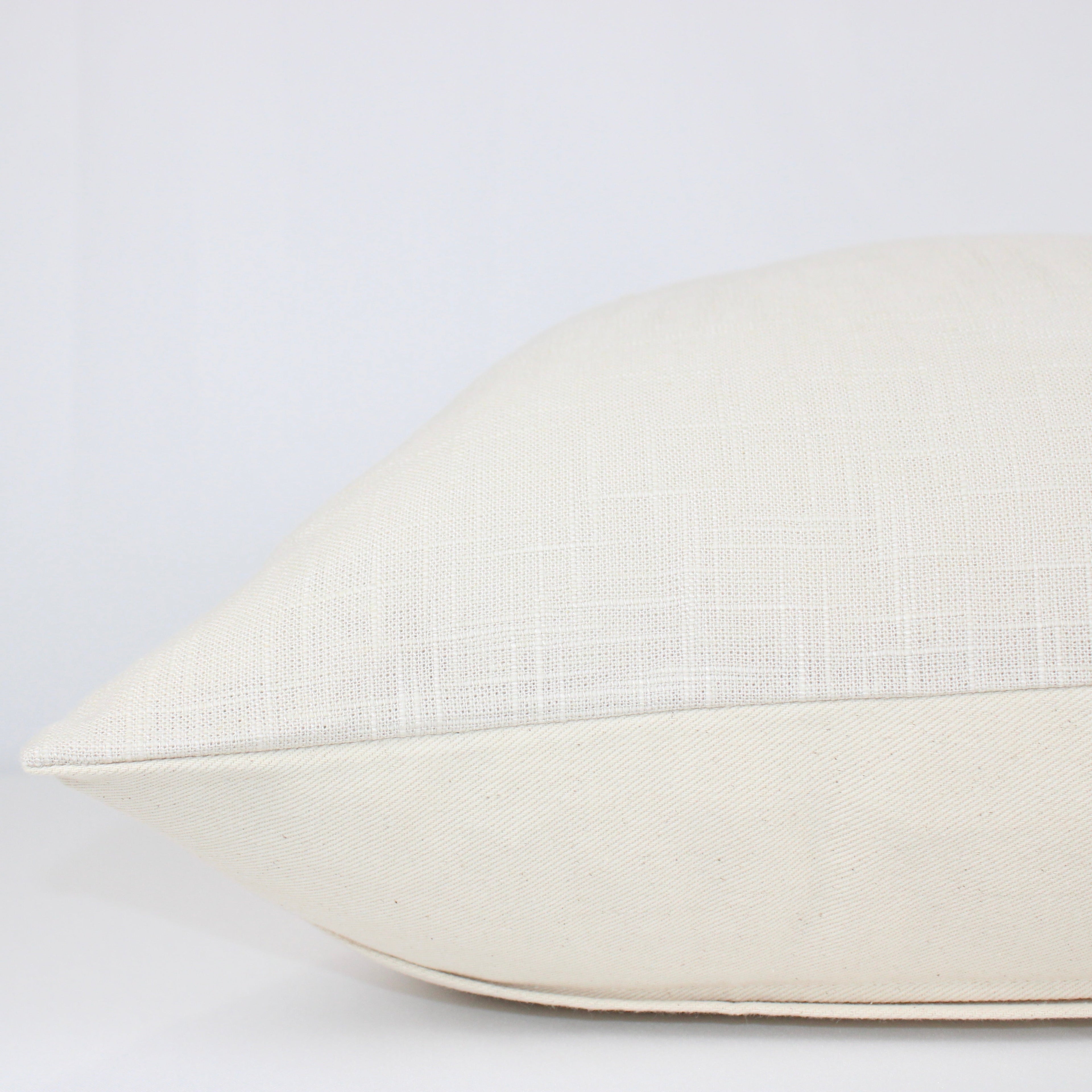 Crema Cover Pillow