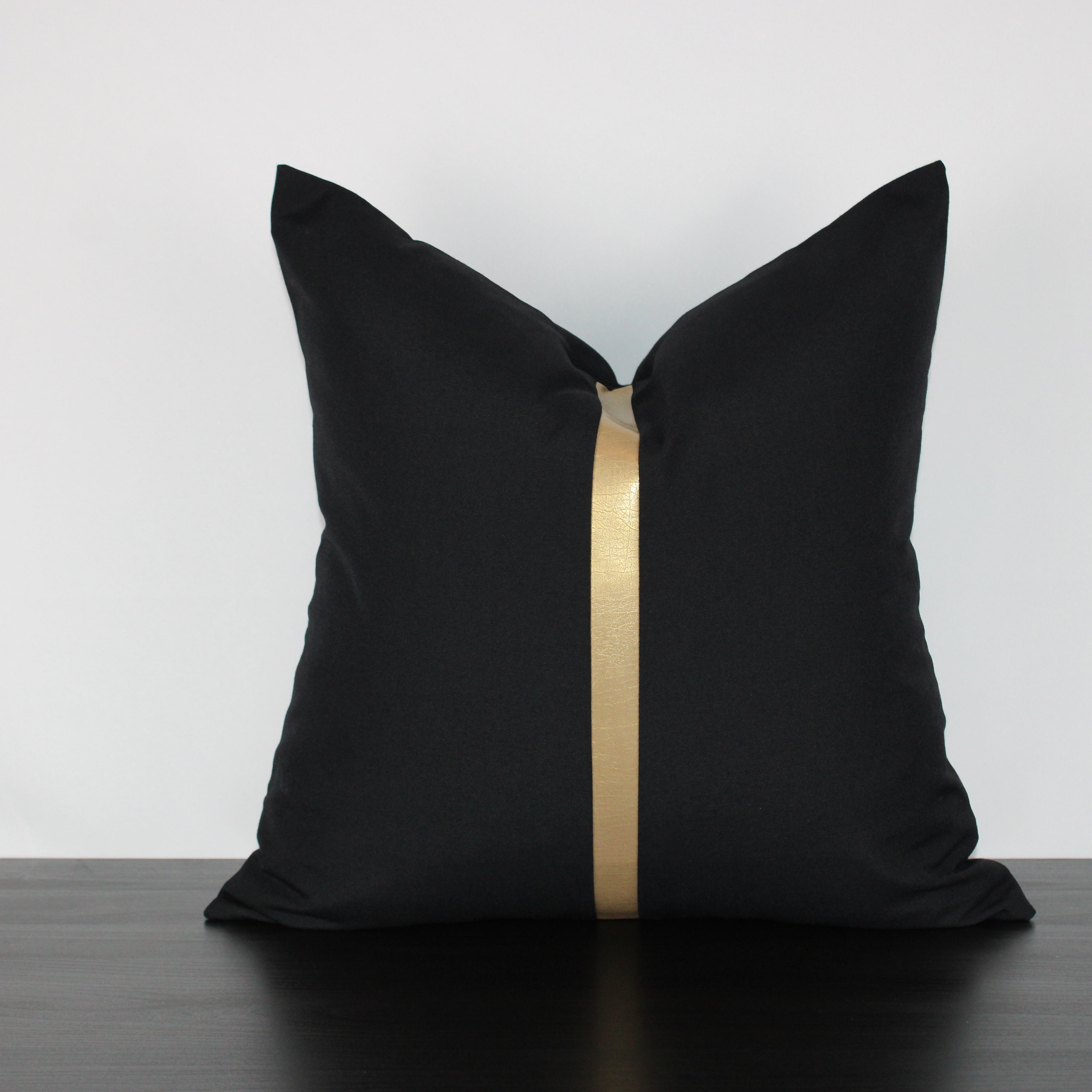 Aura Linen and Gold