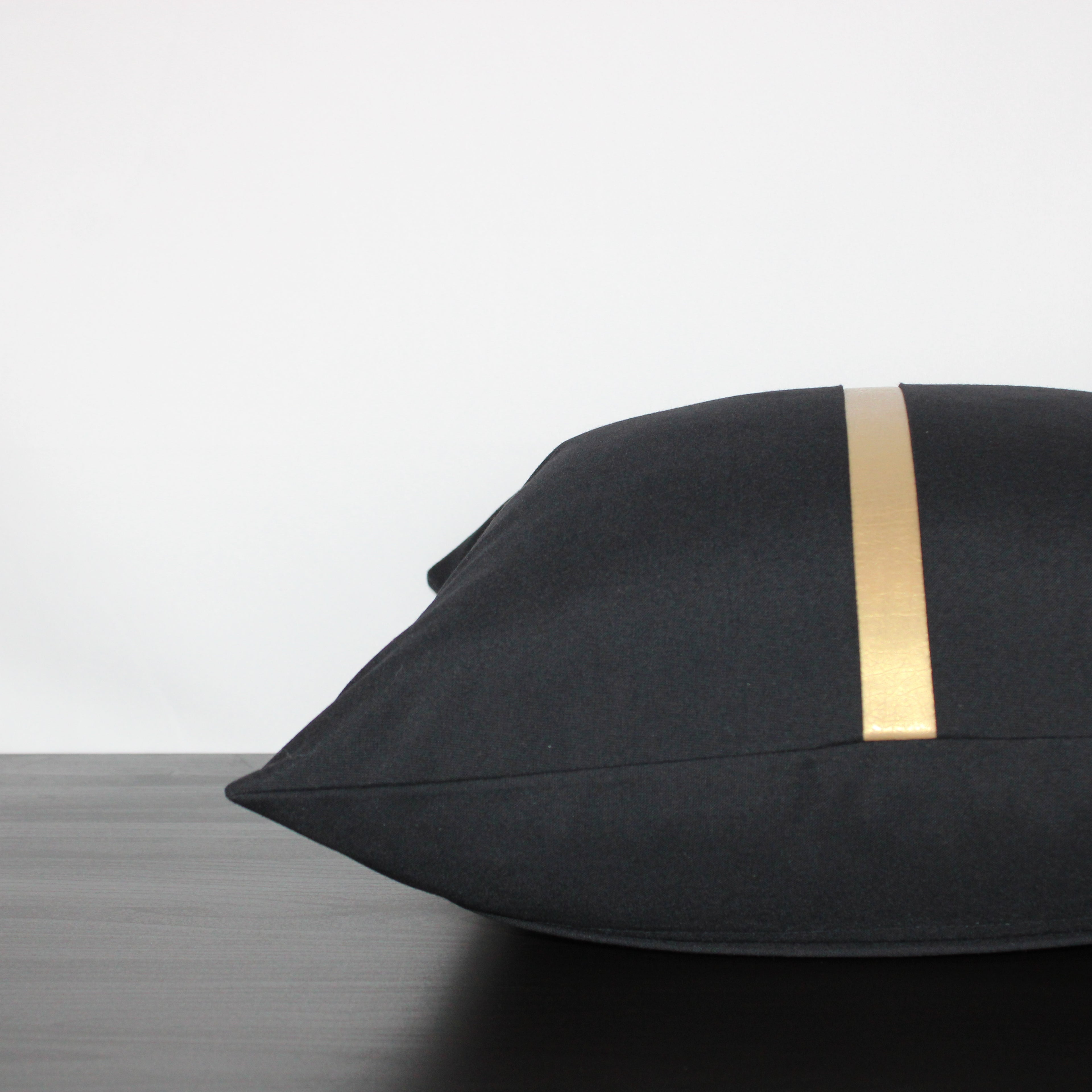 Aura Linen and Gold